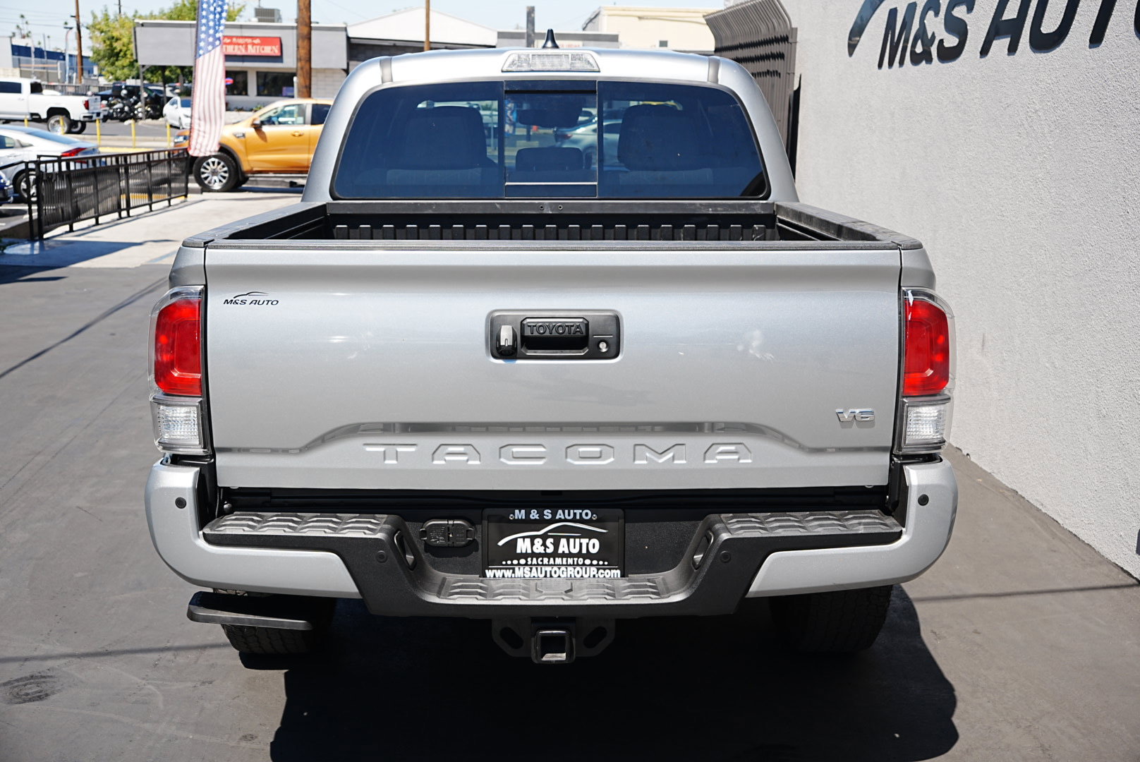 Used 2022 Toyota Tacoma TRD Off-Road image 5