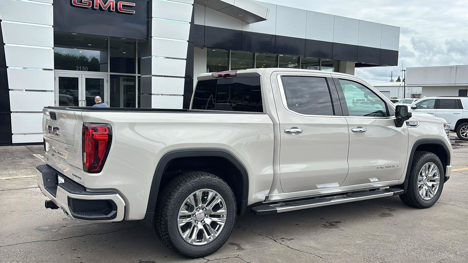 New 2026 GMC Sierra 1500 Denali AWD/4WD image 8