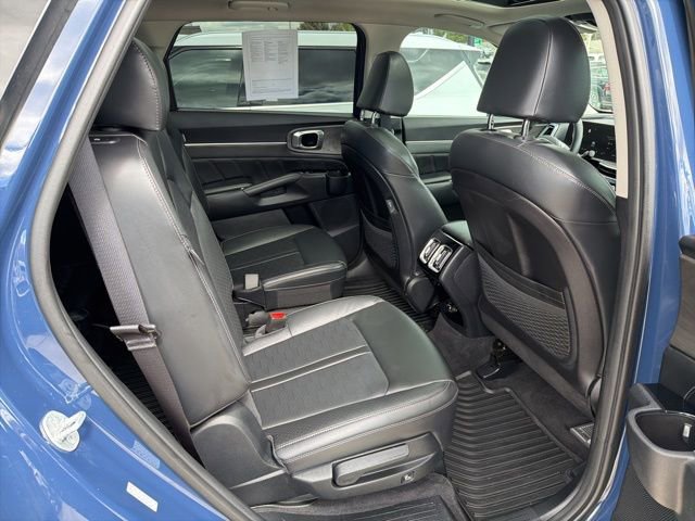 Certified 2024 Kia Sorento SX image 32