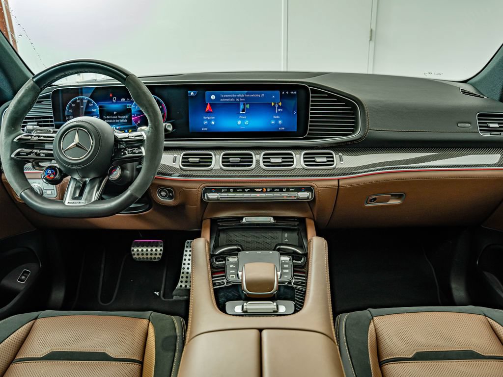 Certified 2025 Mercedes-Benz GLE 53 AMG 4MATIC image 32