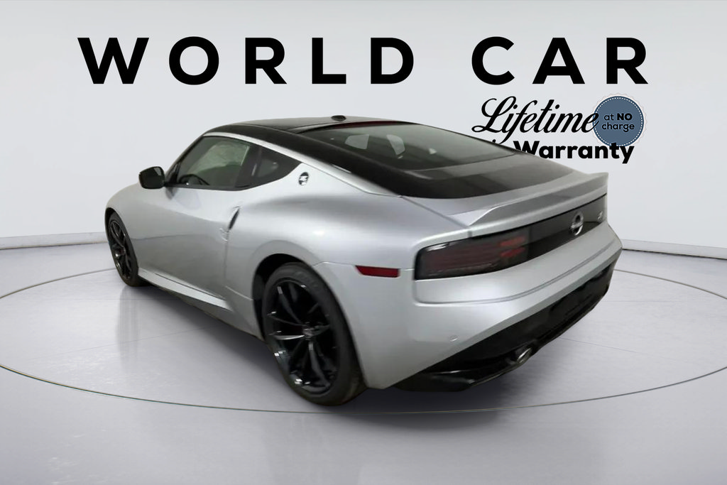 Used 2025 Nissan Z Performance w/ Floor Mat Package RWD image 5