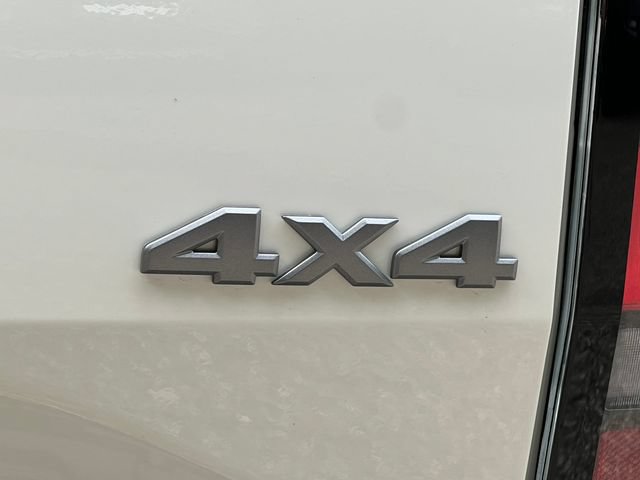 New 2026 Nissan Frontier S AWD/4WD image 7