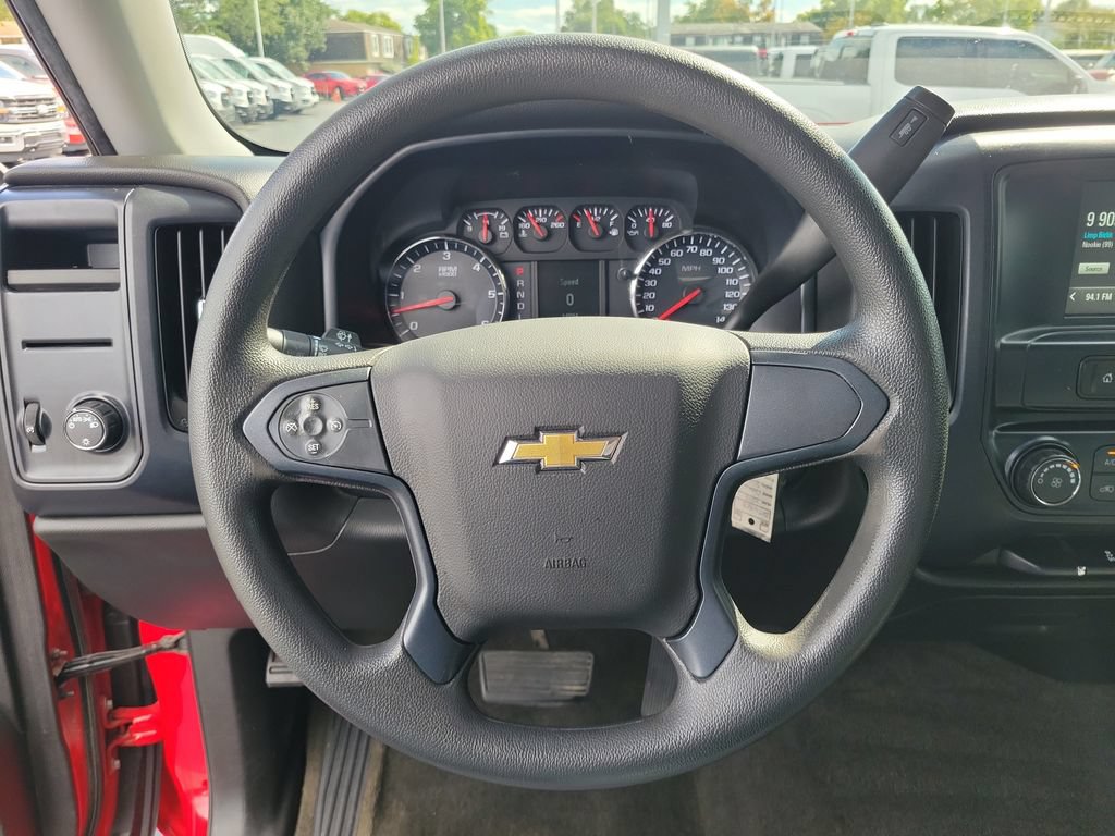 Used 2018 Chevrolet Silverado 1500 Custom w/ Custom Convenience Package RWD image 23
