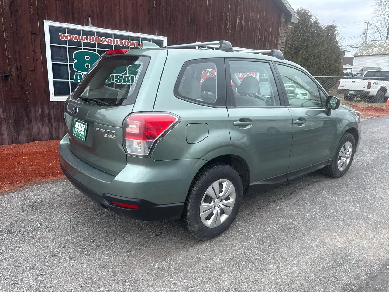 Used 2017 Subaru Forester 2.5i image 9