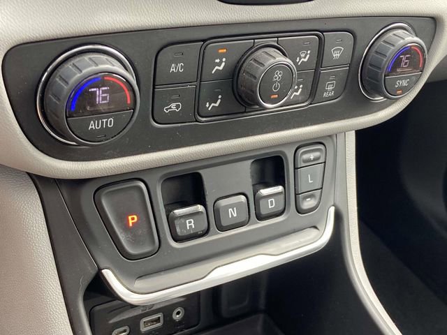 Used 2018 GMC Terrain SLT w/ Preferred Package image 25