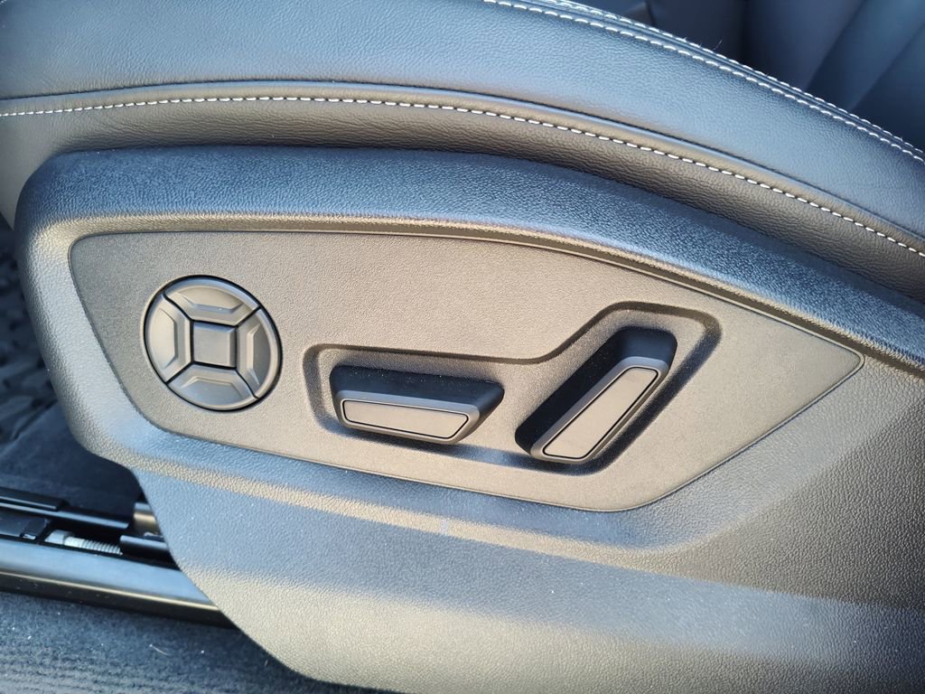 Certified 2025 Audi Q7 2.0T Premium w/ Convenience Package image 23