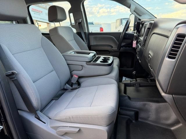 Used 2018 Chevrolet Silverado 3500 W/T AWD/4WD image 39