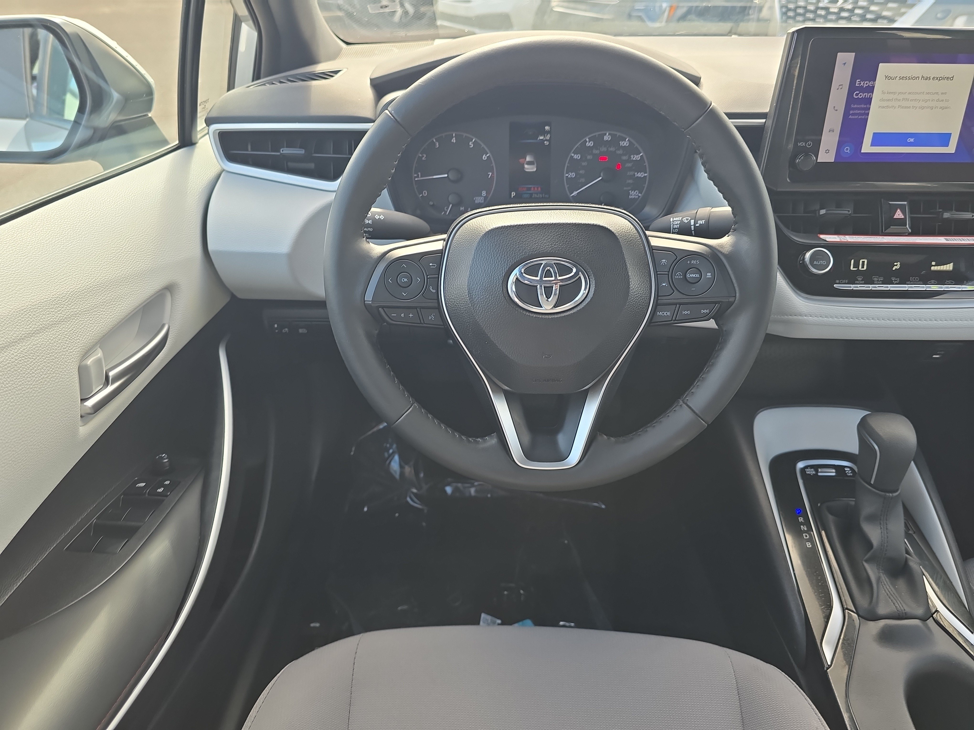 Used 2025 Toyota Corolla SE FWD image 13
