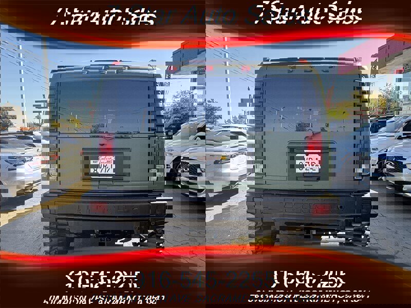 Used 2005 HUMMER H2 w/ Preferred Equipment Group image 5