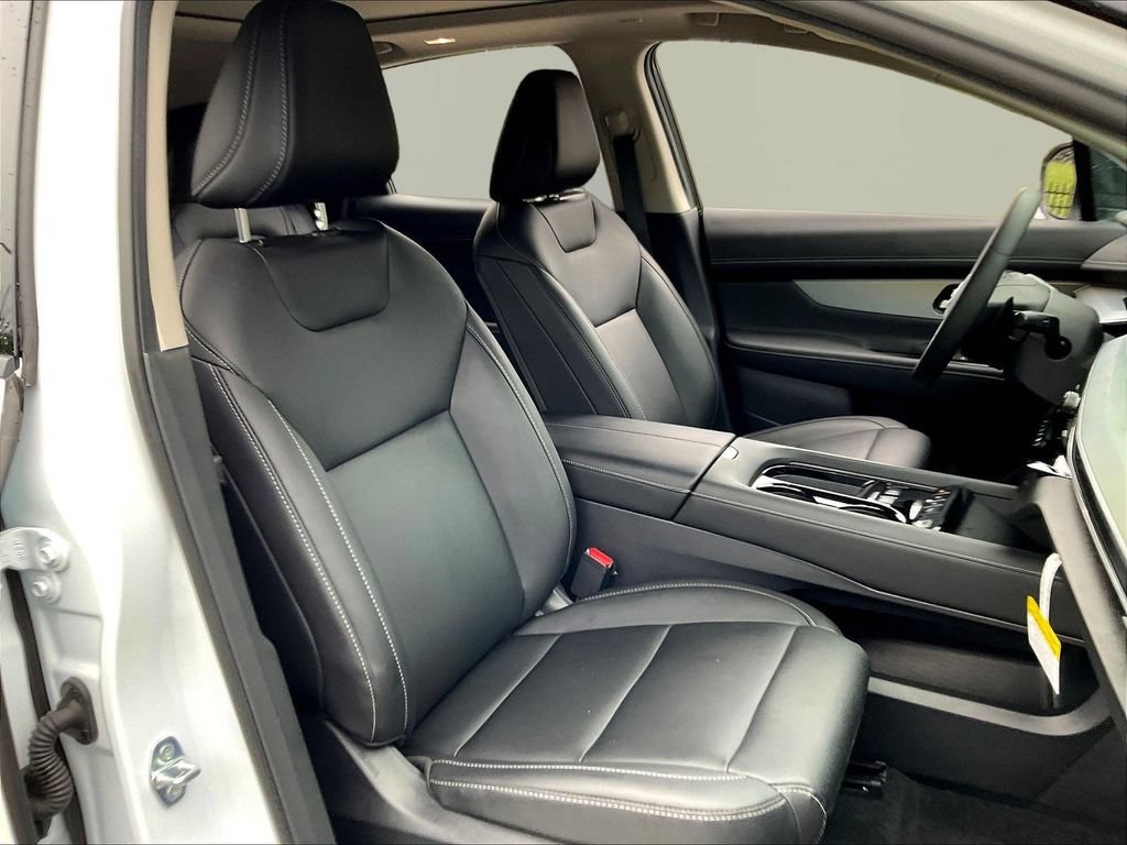 New 2025 Nissan Murano SL AWD/4WD image 11