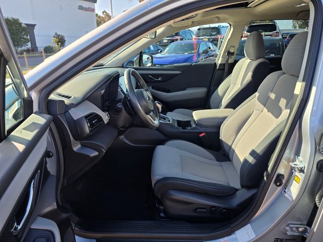Certified 2025 Subaru Outback Premium AWD/4WD image 17