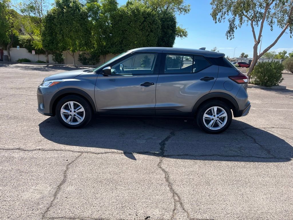 Used 2024 Nissan Kicks S image 5
