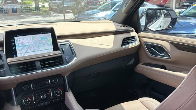 Used 2024 Chevrolet Suburban Premier RWD image 15