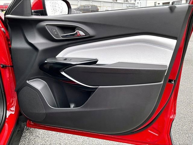 New 2026 Chevrolet Trax LT FWD image 29