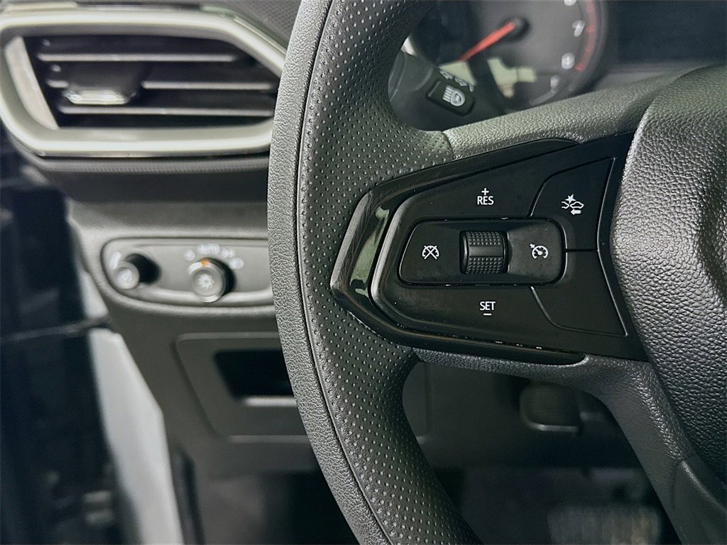 Used 2023 Chevrolet TrailBlazer LS image 19