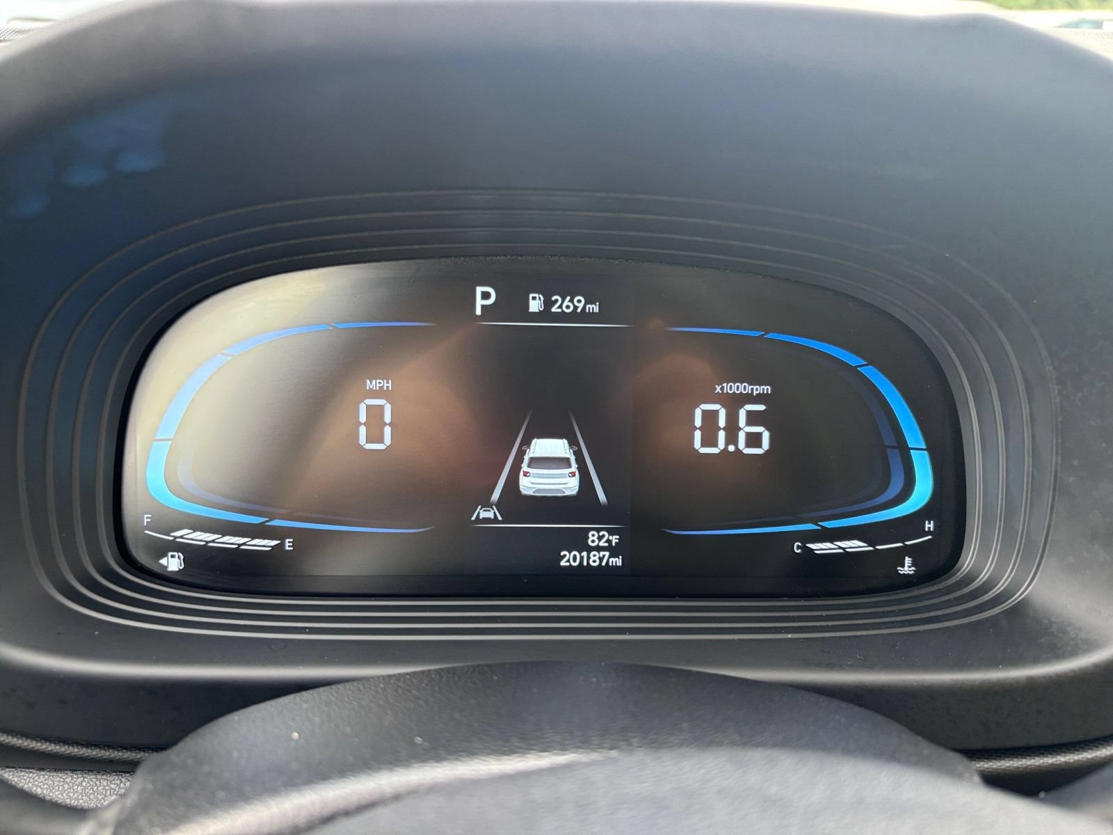Used 2026 Hyundai Venue SEL FWD image 39