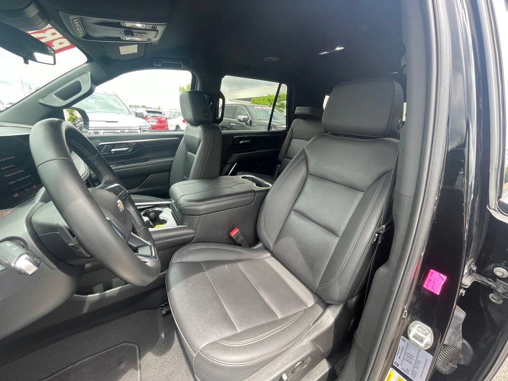 Used 2025 Chevrolet Tahoe LT RWD image 20