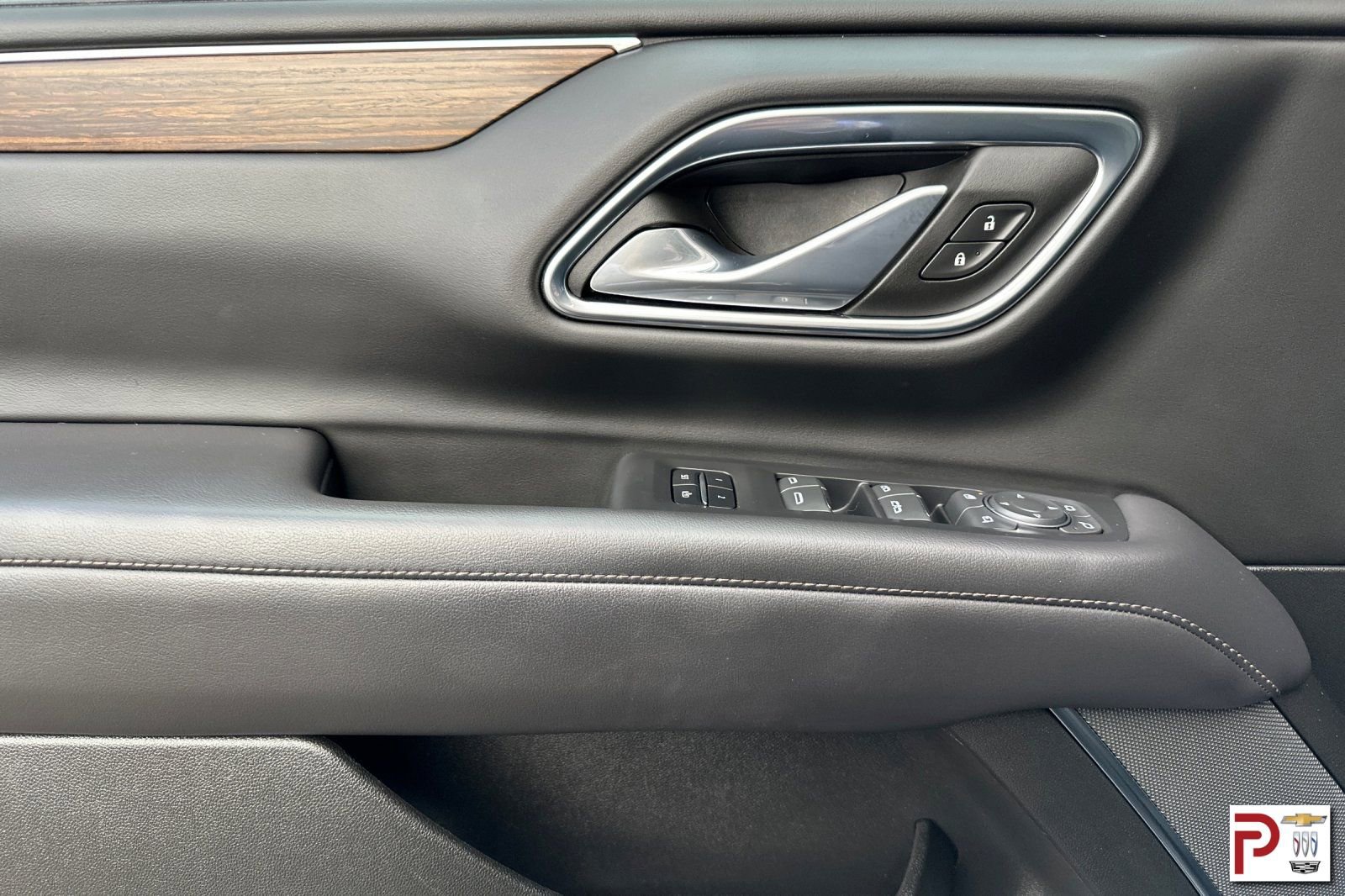 Certified 2023 Chevrolet Tahoe High Country w/ Premium Package 2 image 12