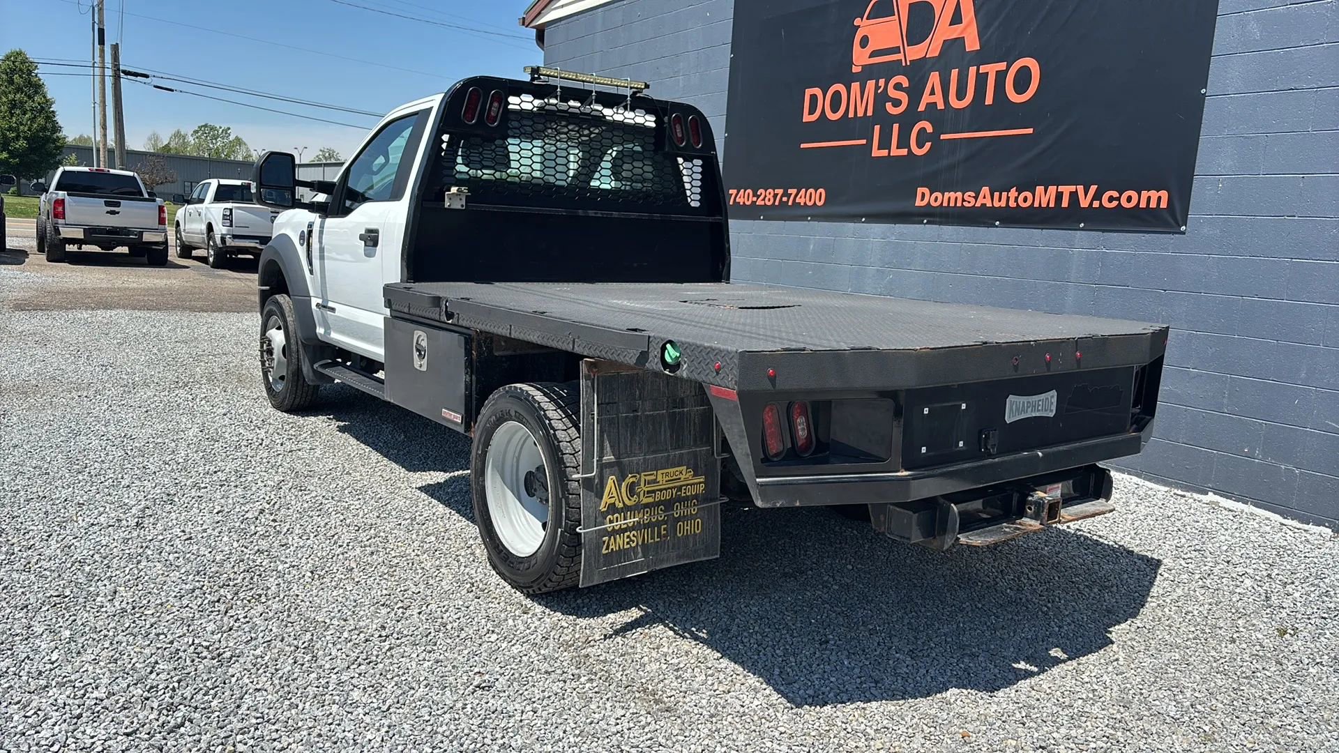 Used 2019 Ford F450 XL w/ XL Value Package AWD/4WD image 3