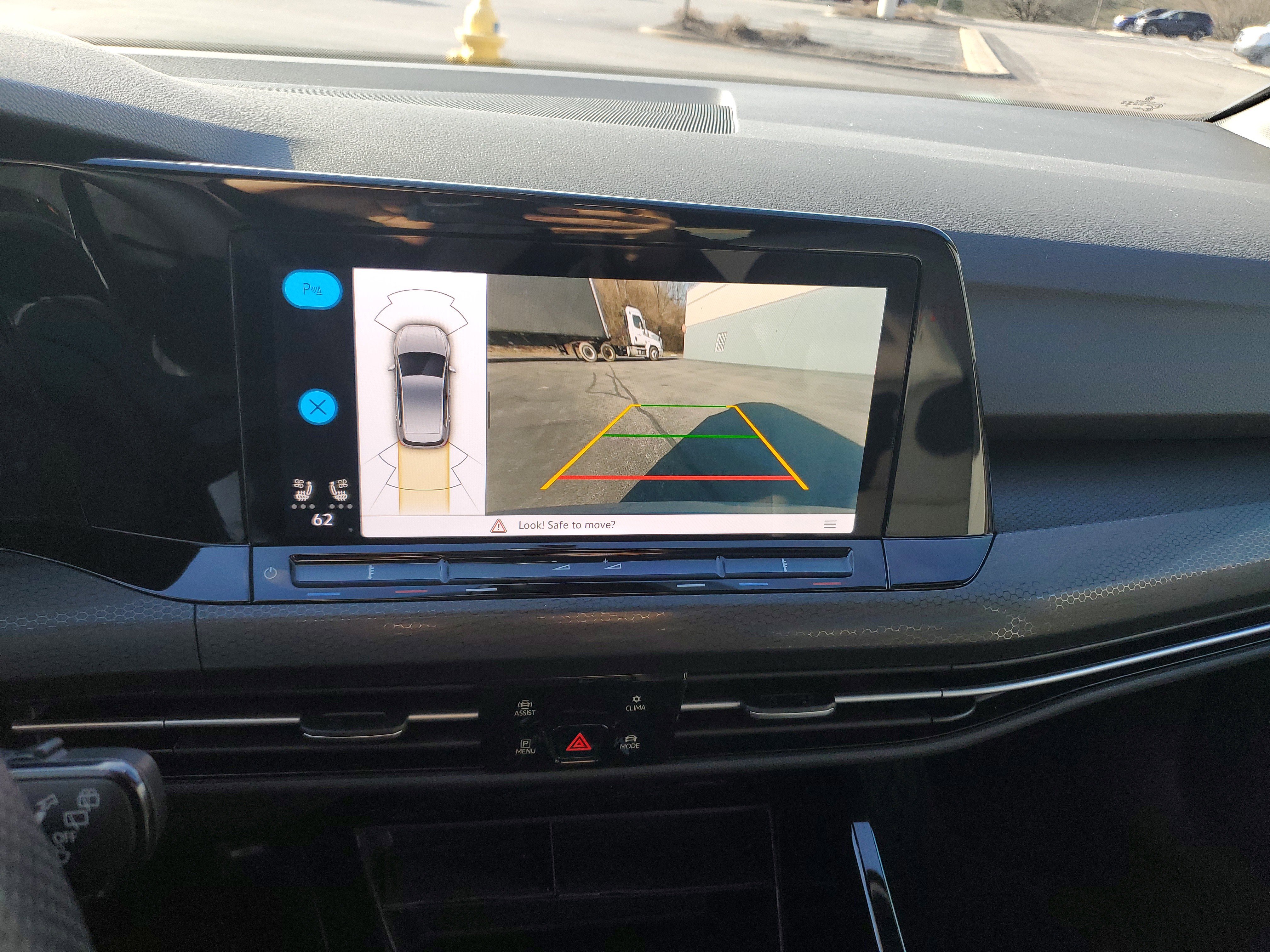 Used 2024 Volkswagen GTI SE image 19