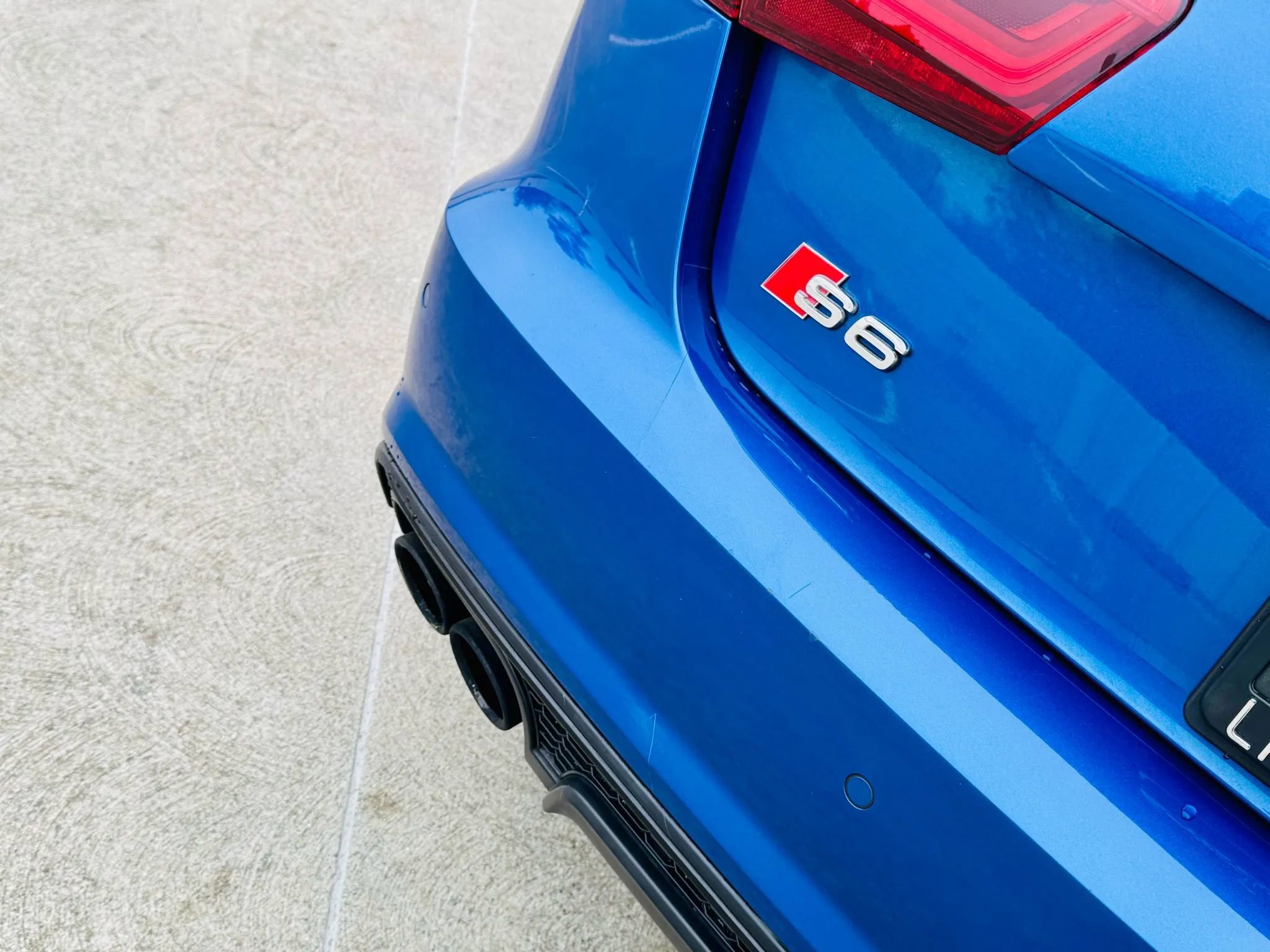 Used 2016 Audi S6 Prestige image 11