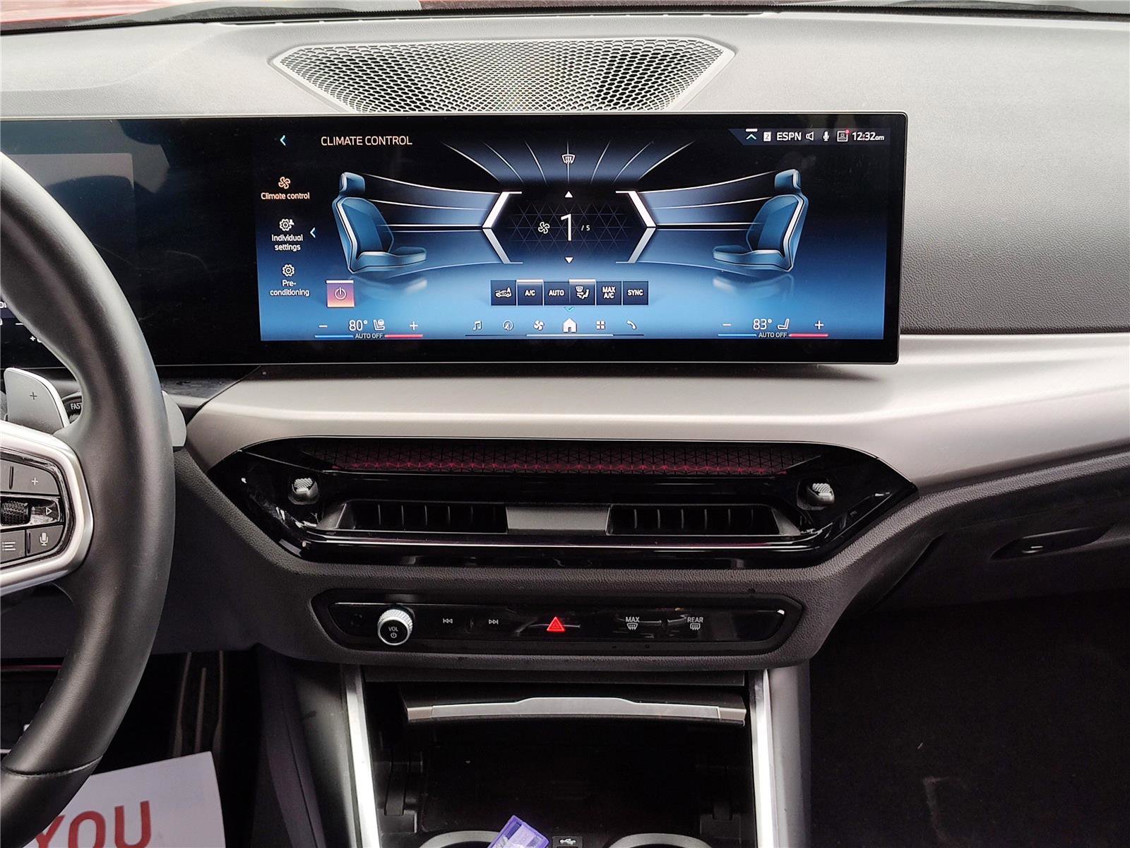 Certified 2025 BMW 330i Sedan image 17