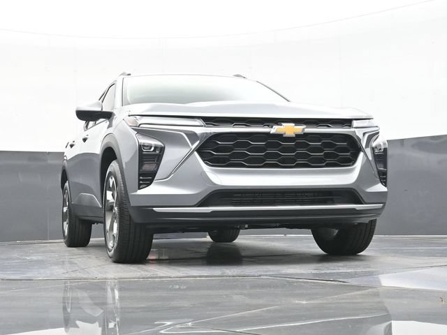 New 2026 Chevrolet Trax LT w/ Sunroof Package FWD image 47