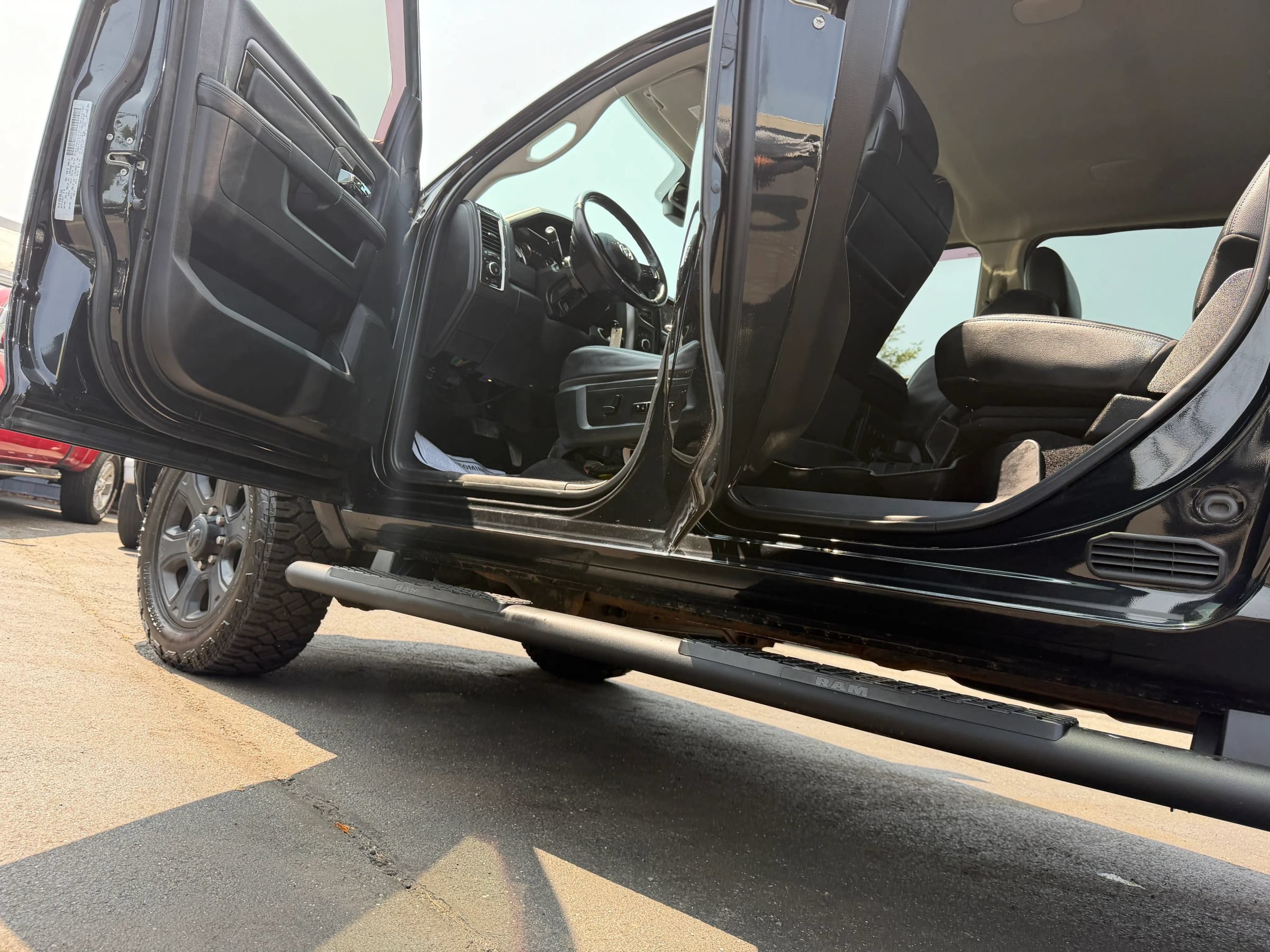 Used 2018 RAM 2500 Big Horn w/ Sport Appearance Group AWD/4WD image 36