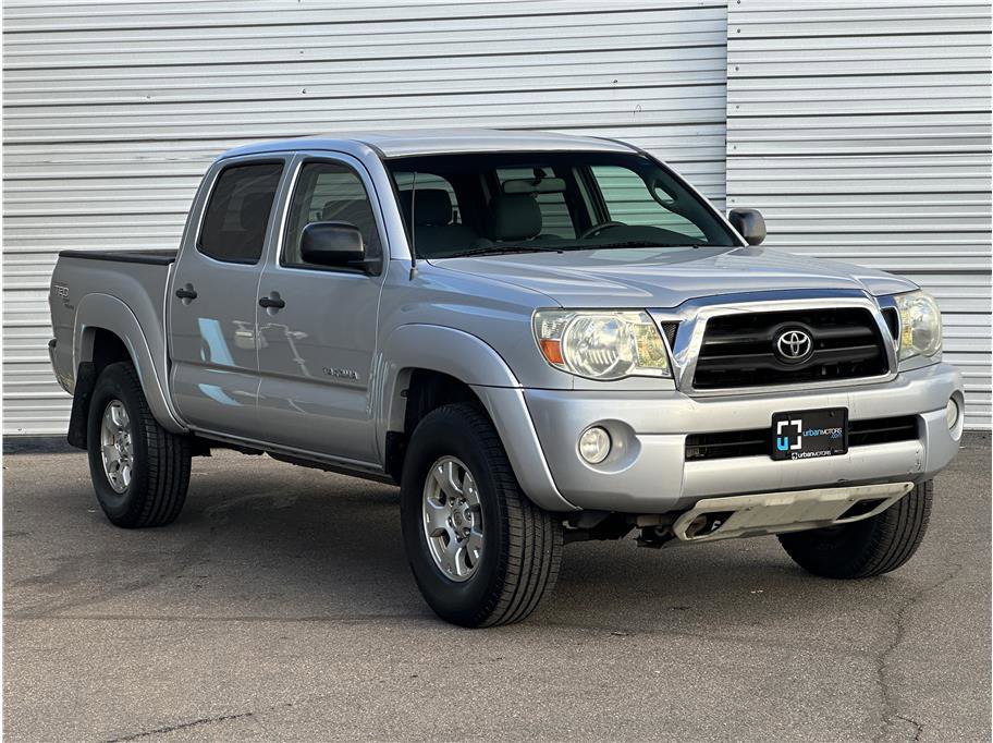 Used 2005 Toyota Tacoma 4x4 Double Cab image 8