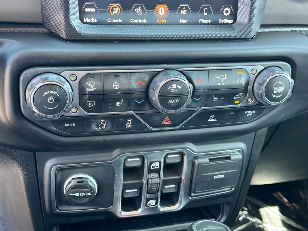Used 2021 Jeep Gladiator Sport AWD/4WD image 21