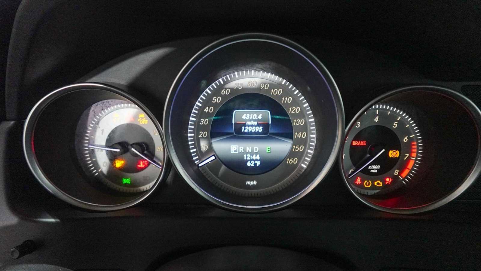 Used 2015 Mercedes-Benz C 250 Coupe image 28