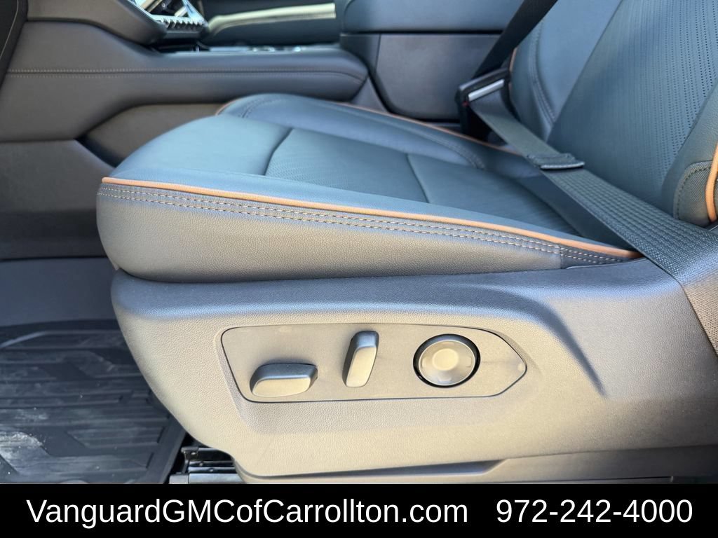 New 2026 GMC Yukon XL AT4 w/ AT4 Premium Plus Package AWD/4WD image 25
