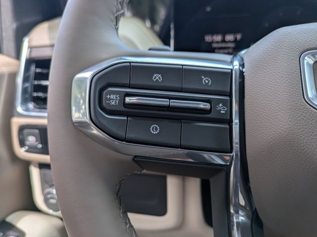 New 2026 GMC Yukon Denali w/ LPO, Floor Liner Package RWD image 30