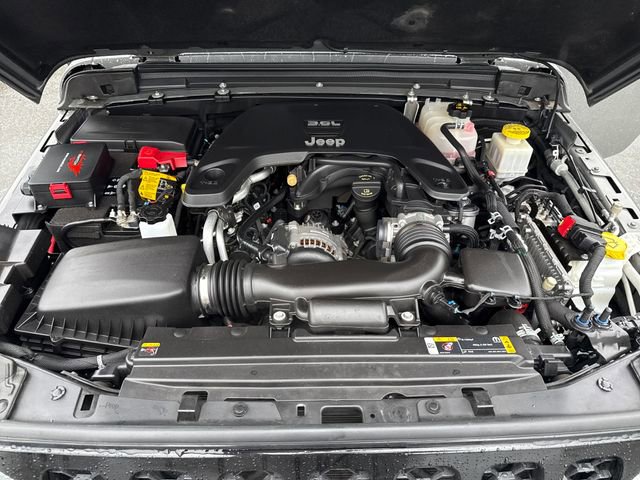 Used 2021 Jeep Gladiator Willys image 33