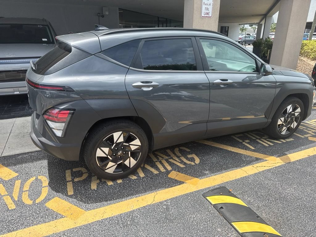 Used 2025 Hyundai Kona SEL FWD image 18