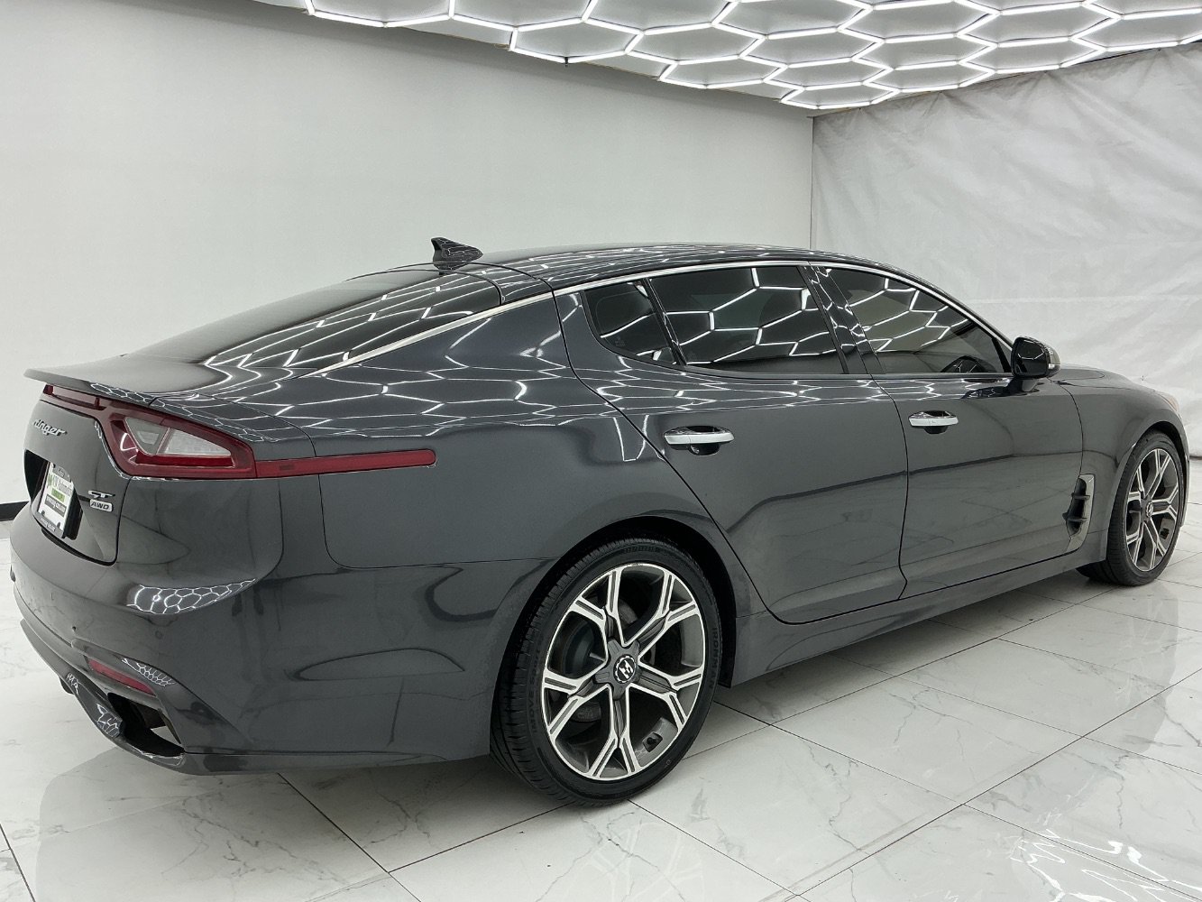 Used 2019 Kia Stinger Premium AWD/4WD image 11
