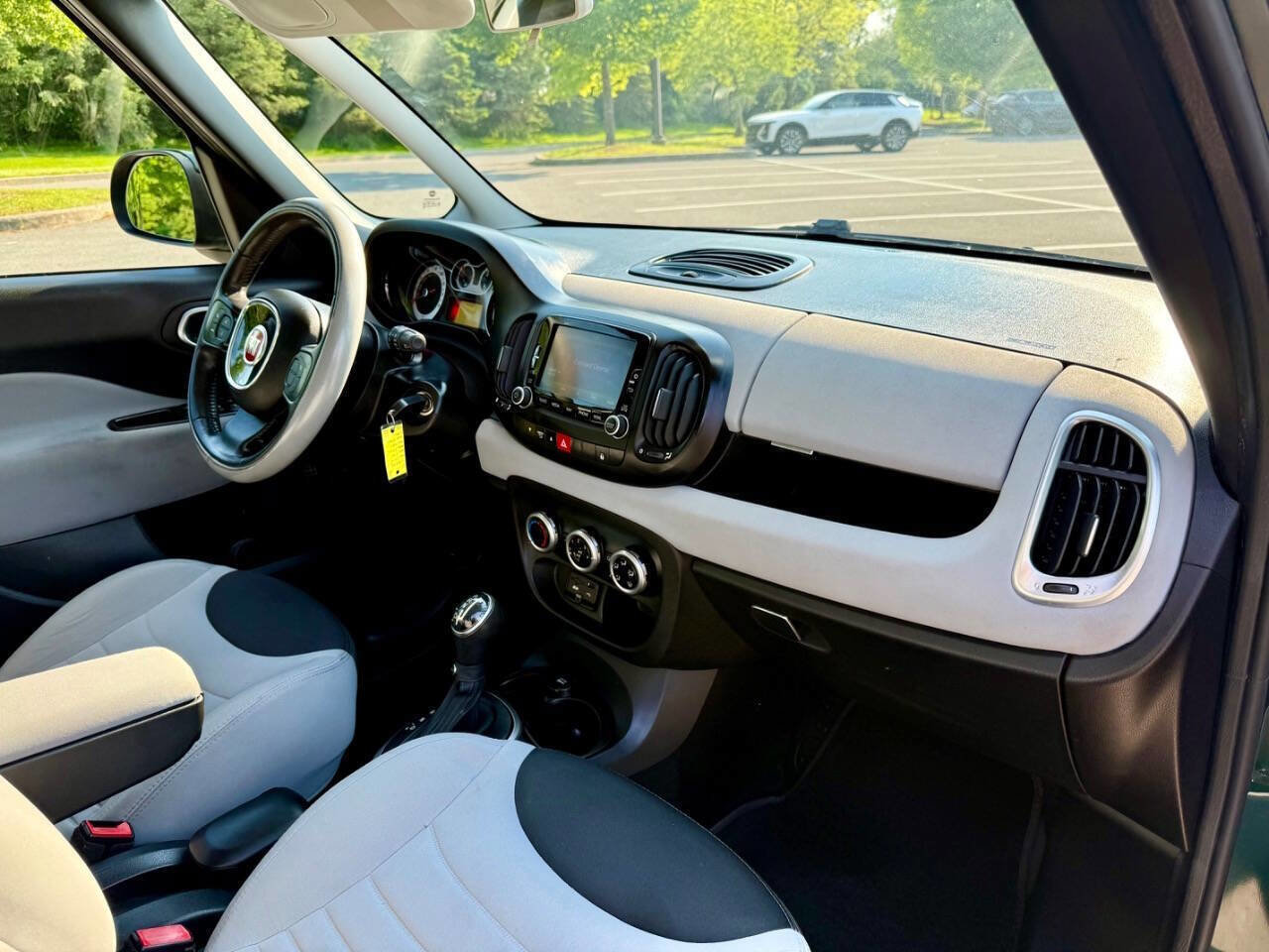 Used 2014 FIAT 500L Easy FWD image 18