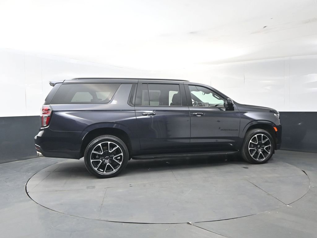 Used 2023 Chevrolet Suburban RST w/ Sport Performance Package AWD/4WD image 6