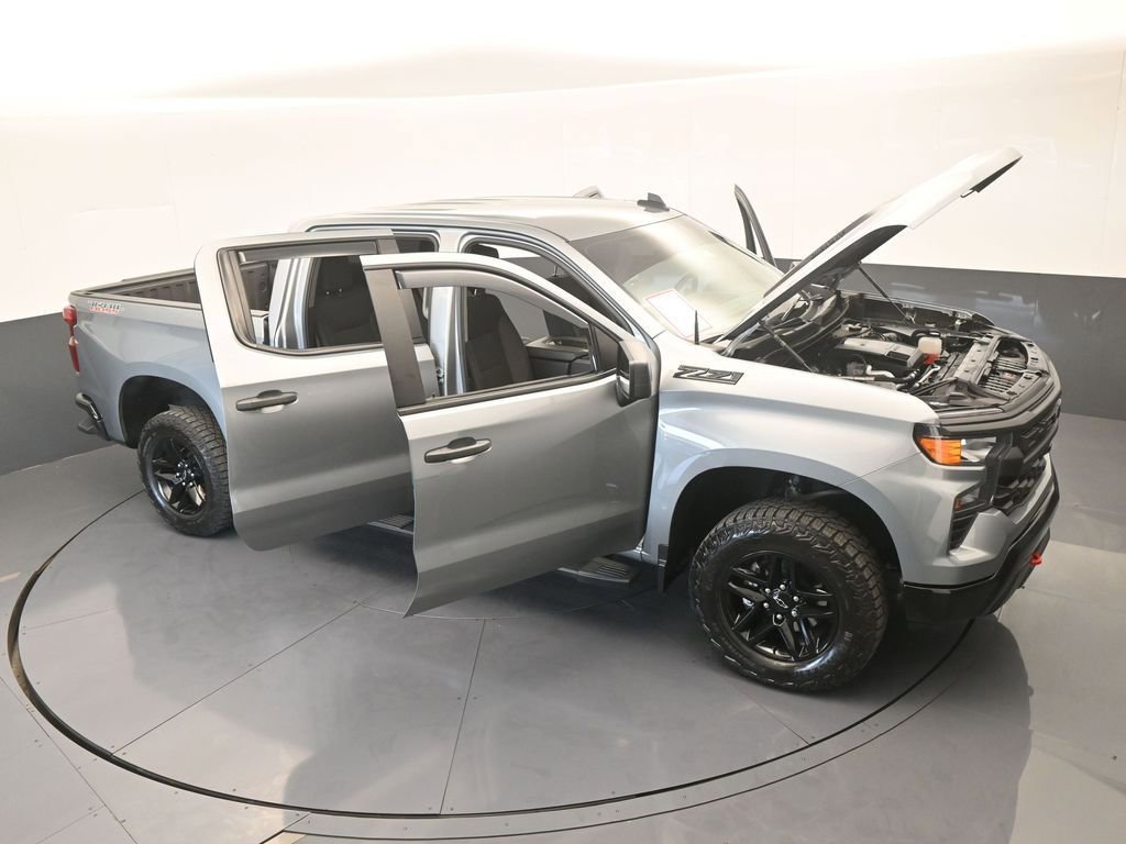 Used 2024 Chevrolet Silverado 1500 Custom Trail Boss w/ LPO, Dark Essentials Package image 70
