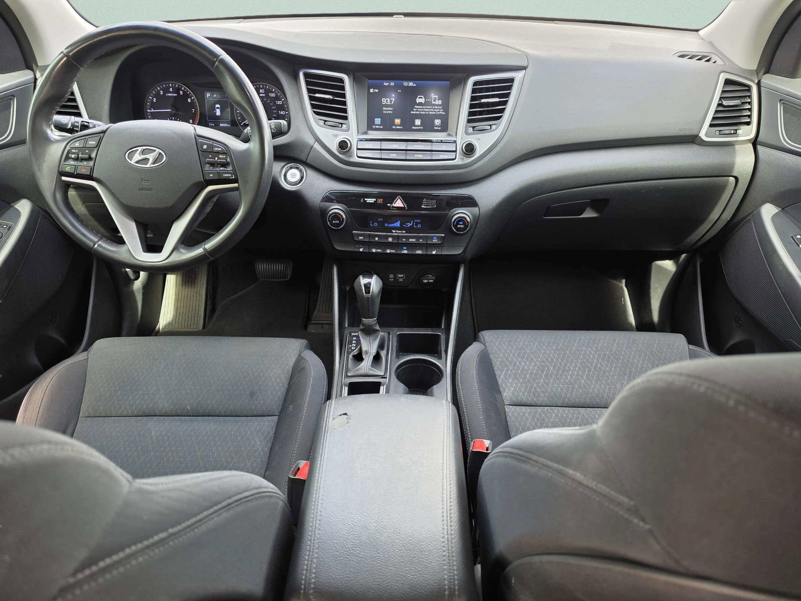 Used 2018 Hyundai Tucson Value FWD image 16
