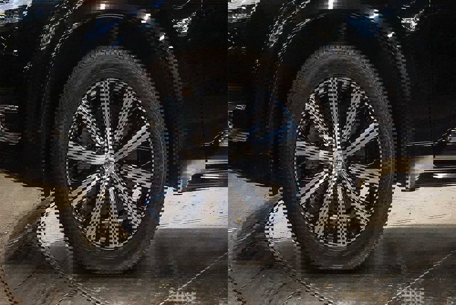 Used 2021 Volvo XC90 T8 Inscription w/ Advanced Package image 8