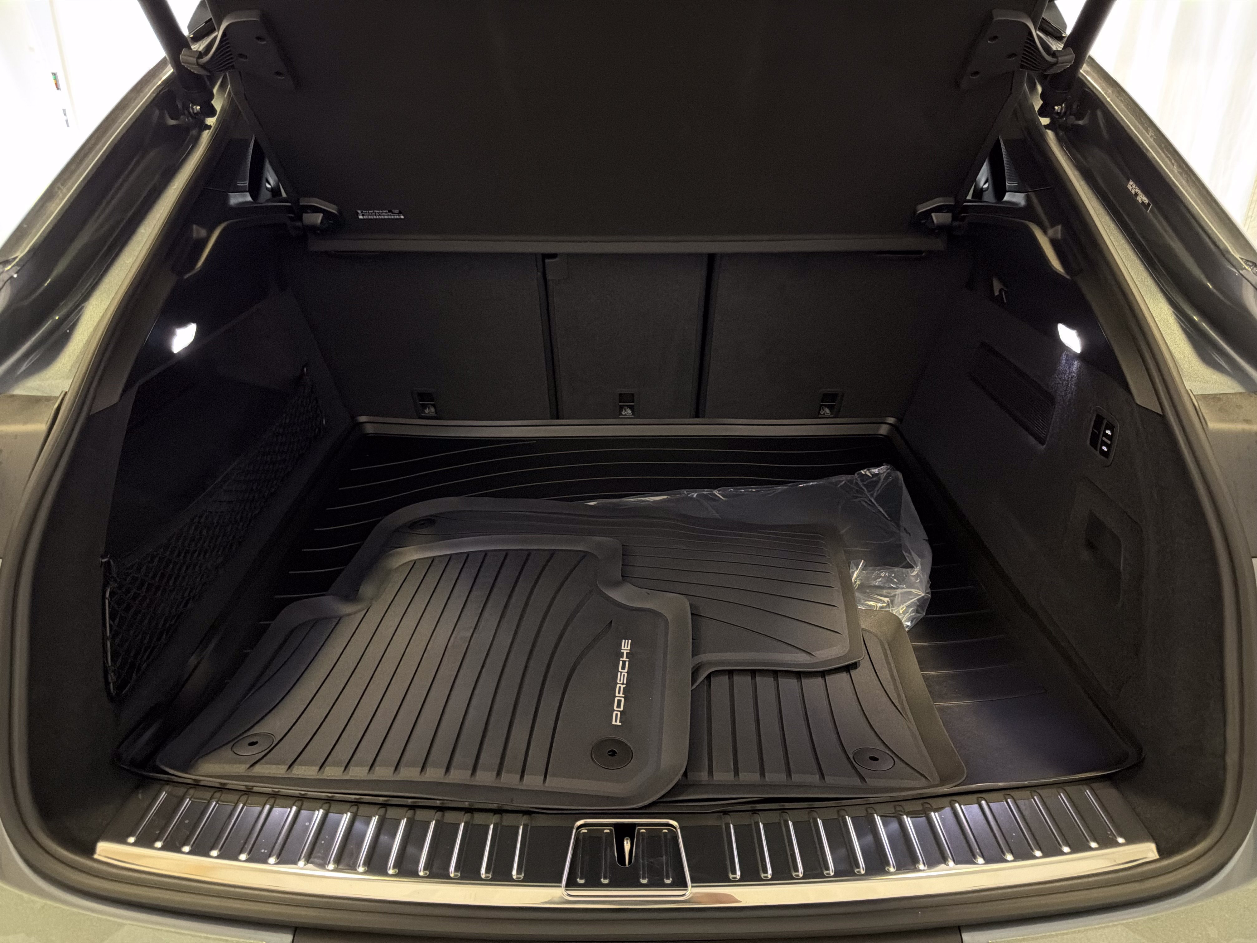 New 2027 Porsche Cayenne S AWD/4WD image 29