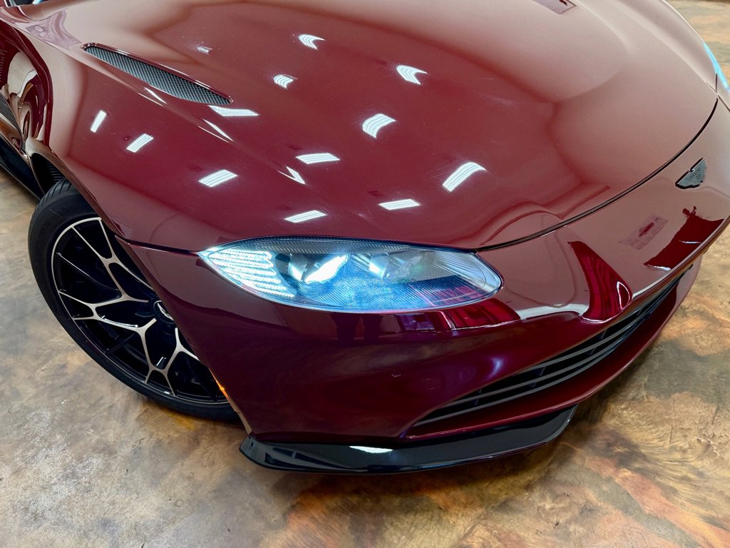 Used 2021 Aston Martin V8 Vantage Roadster image 63