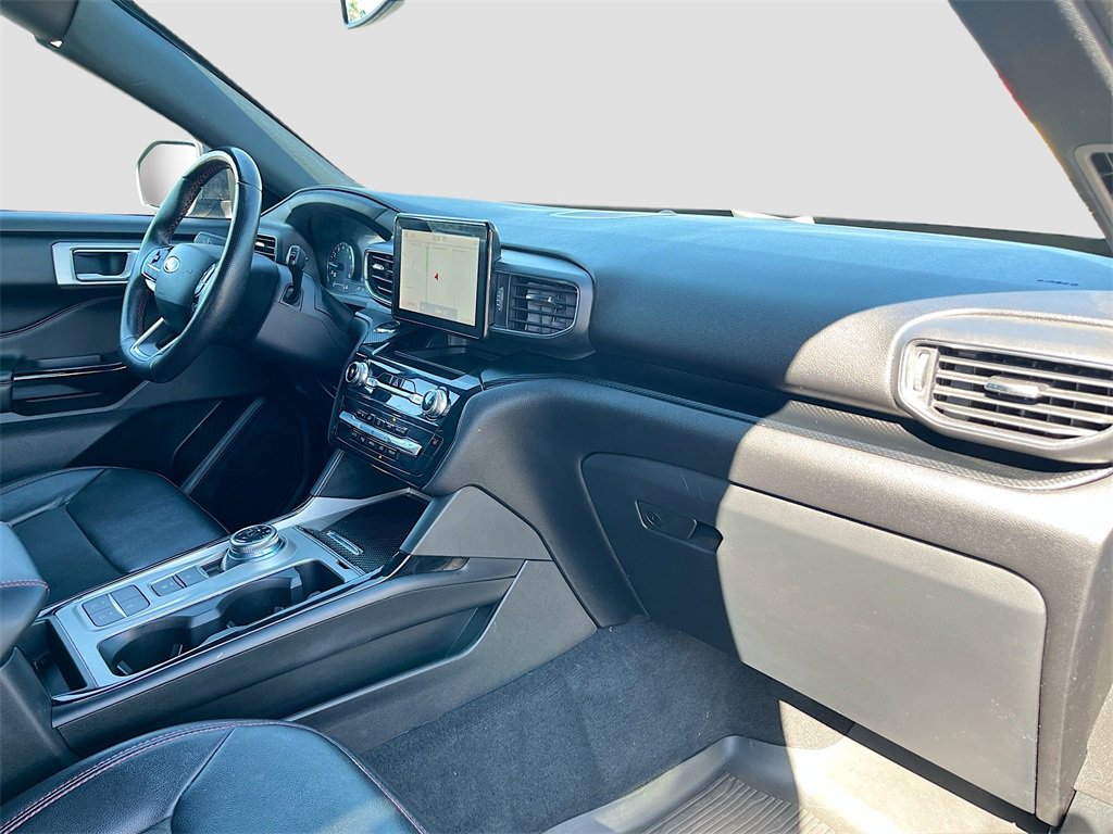 Used 2022 Ford Explorer ST-Line image 31