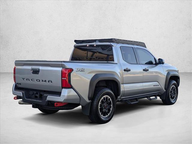 Used 2024 Toyota Tacoma TRD Off-Road w/ TRD Off Road Premium Package AWD/4WD image 5