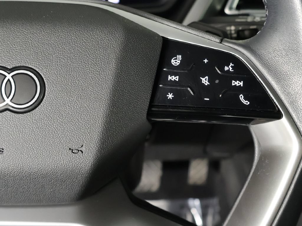 Used 2023 Audi Q4 e-tron Premium Plus w/ Premium Plus AWD/4WD image 41