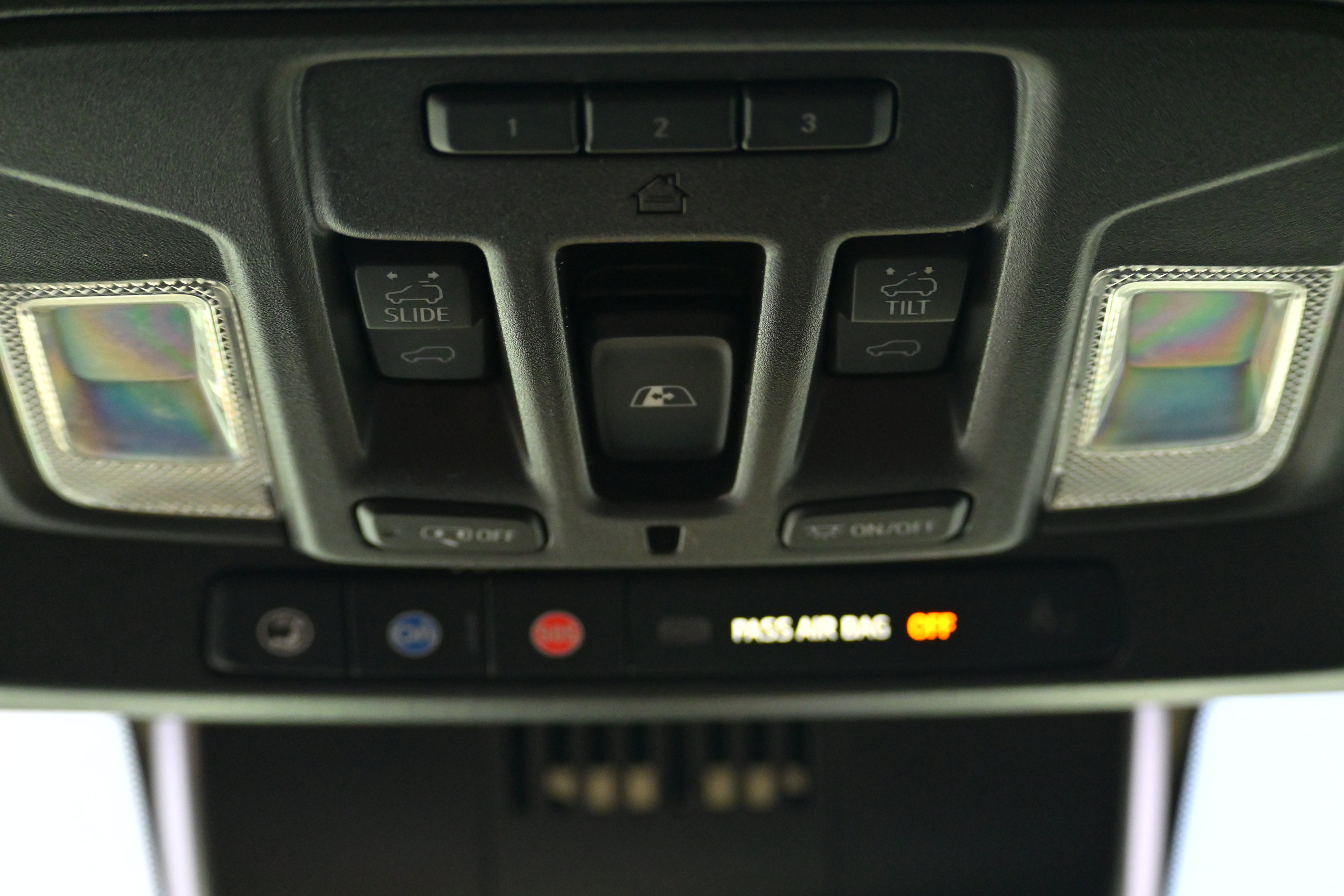 Used 2024 Chevrolet Silverado 2500 High Country w/ High Country Premium Package image 9