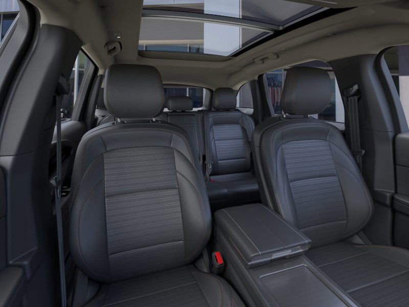 New 2026 Lincoln Nautilus Reserve w/ Jet Appearance Package image 10