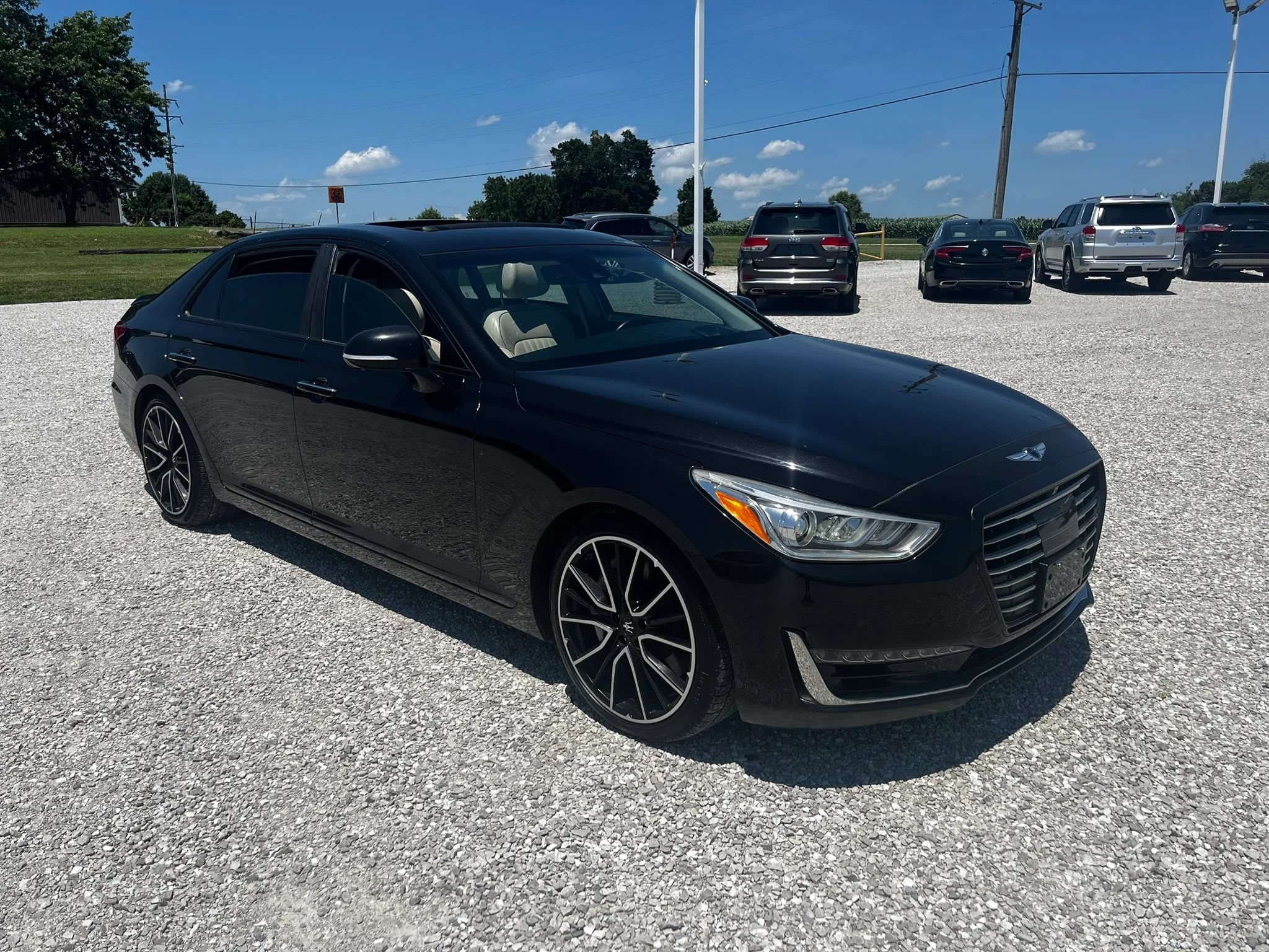 Used 2018 Genesis G90 5.0 Ultimate AWD/4WD image 1