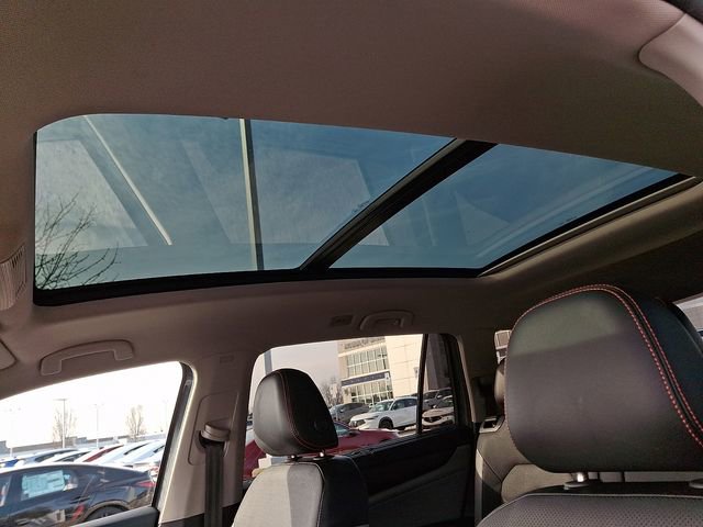 Used 2024 Volkswagen Atlas Peak Edition SEL image 15